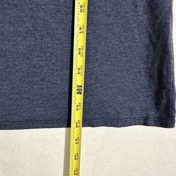 Nike NFL Apparel Women's New England Patriots Graphic T-Shirt Blue Size Medium - Picture 5 of 8